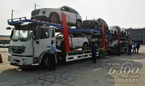 豪瀚J5G 4×2车辆运输车