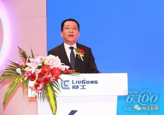 中共常州市委副书记、常州市人民政府市长丁纯致辞